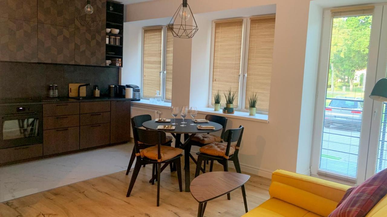 Apartamenty Osmolice W Stawach Деблин Екстериор снимка